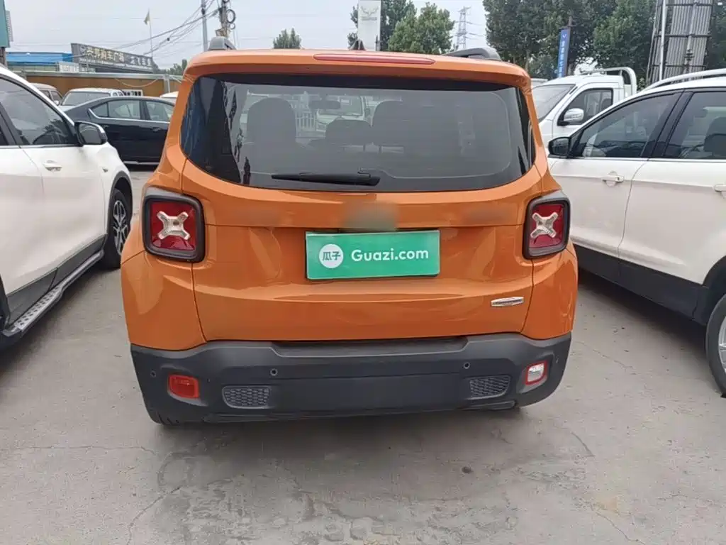 Jeep Renegade — миниатюра 6