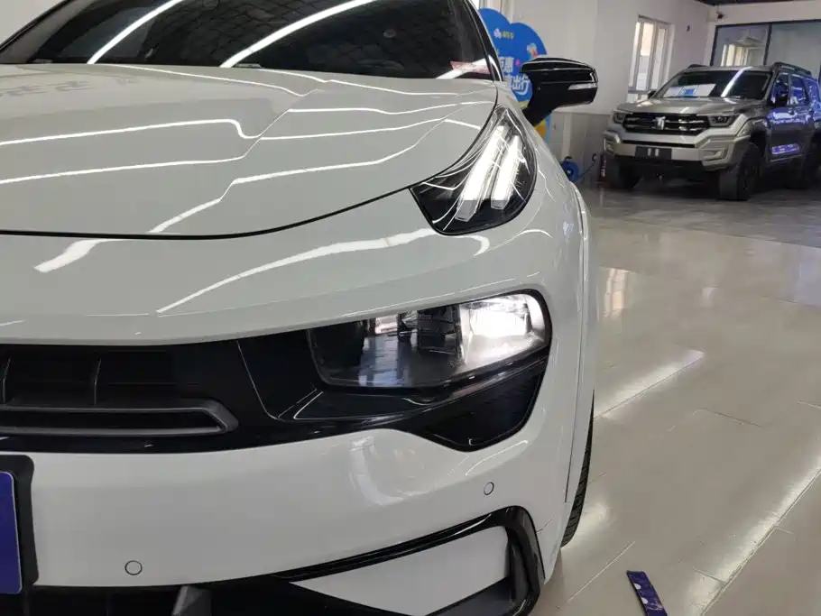 Lynk & Co 02 — миниатюра 5