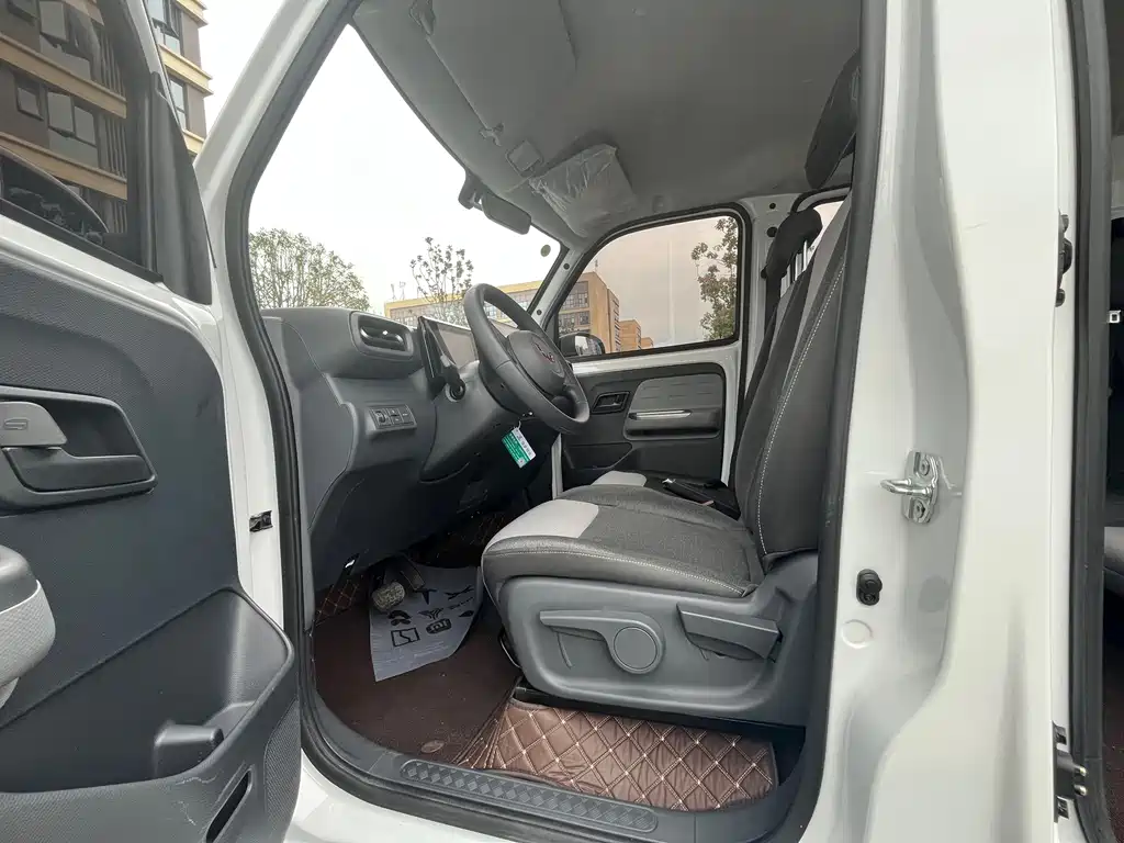 Wuling Zhiguang EV — миниатюра 4