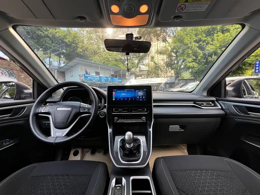 Haval M6 — миниатюра 15