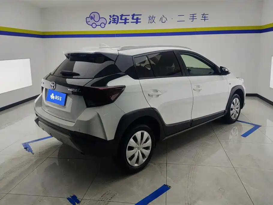 TOYOTA YARIS L ZHIXUAN