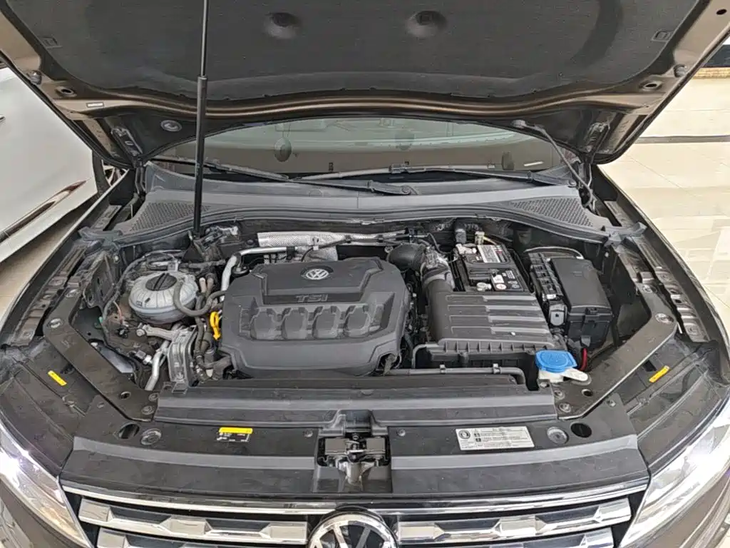 Volkswagen Tiguan L — миниатюра 20