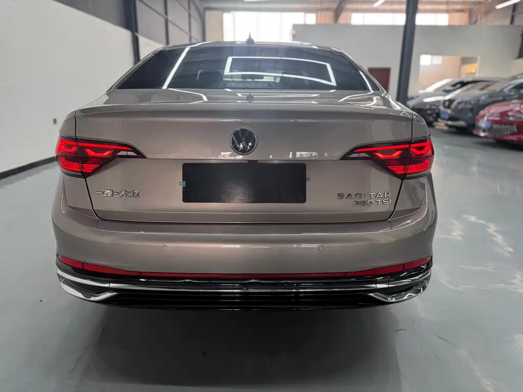 Volkswagen Sagitar — миниатюра 5