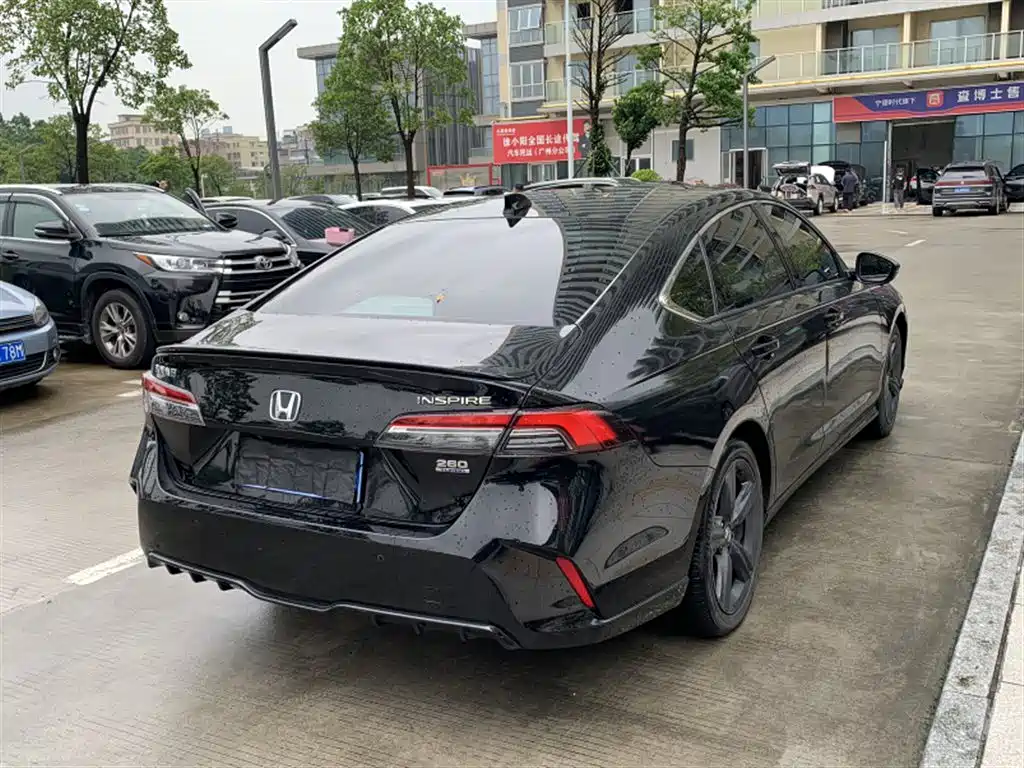 Honda Inspire — миниатюра 8