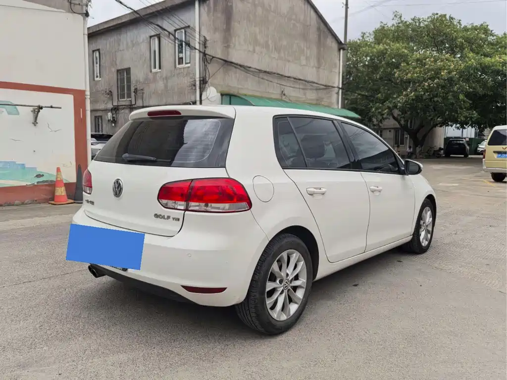 Volkswagen Golf — миниатюра 4
