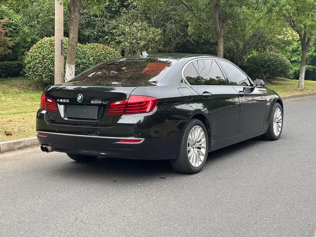 BMW 5 Series 5 2014 525Li Luxury