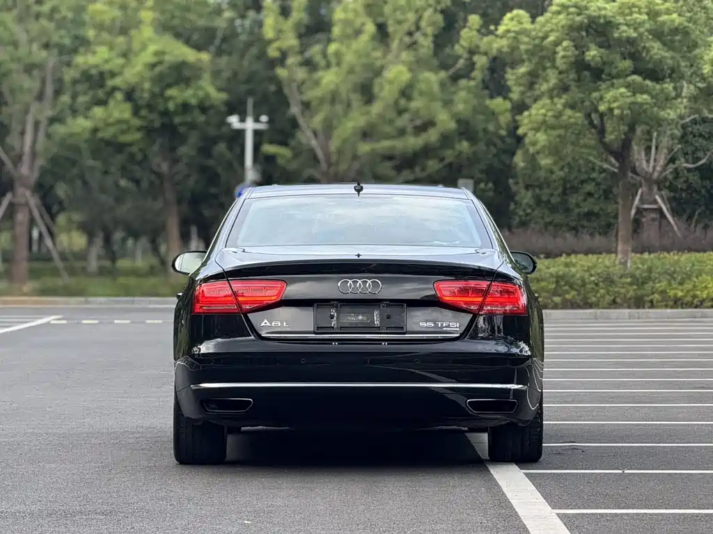 Audi A8 2013 A8L 55 TFSI quattro Luxury