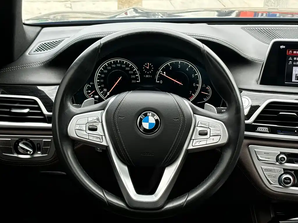 BMW 7 Series — фотографии объявления, Фото 21
