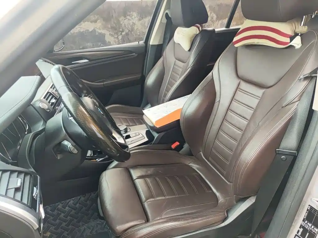 BMW X3 — миниатюра 8