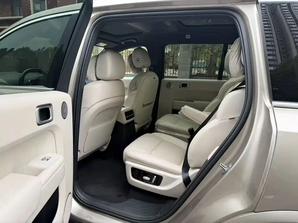 Li Auto Li L9 — миниатюра 3