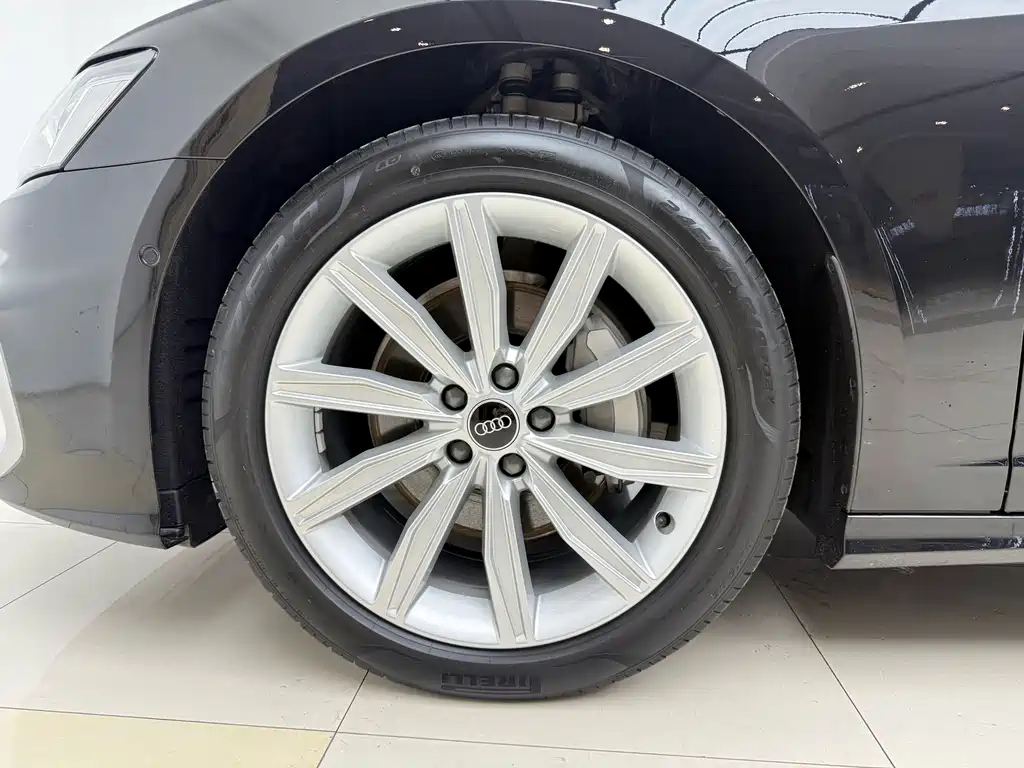 Audi A6L — миниатюра 14