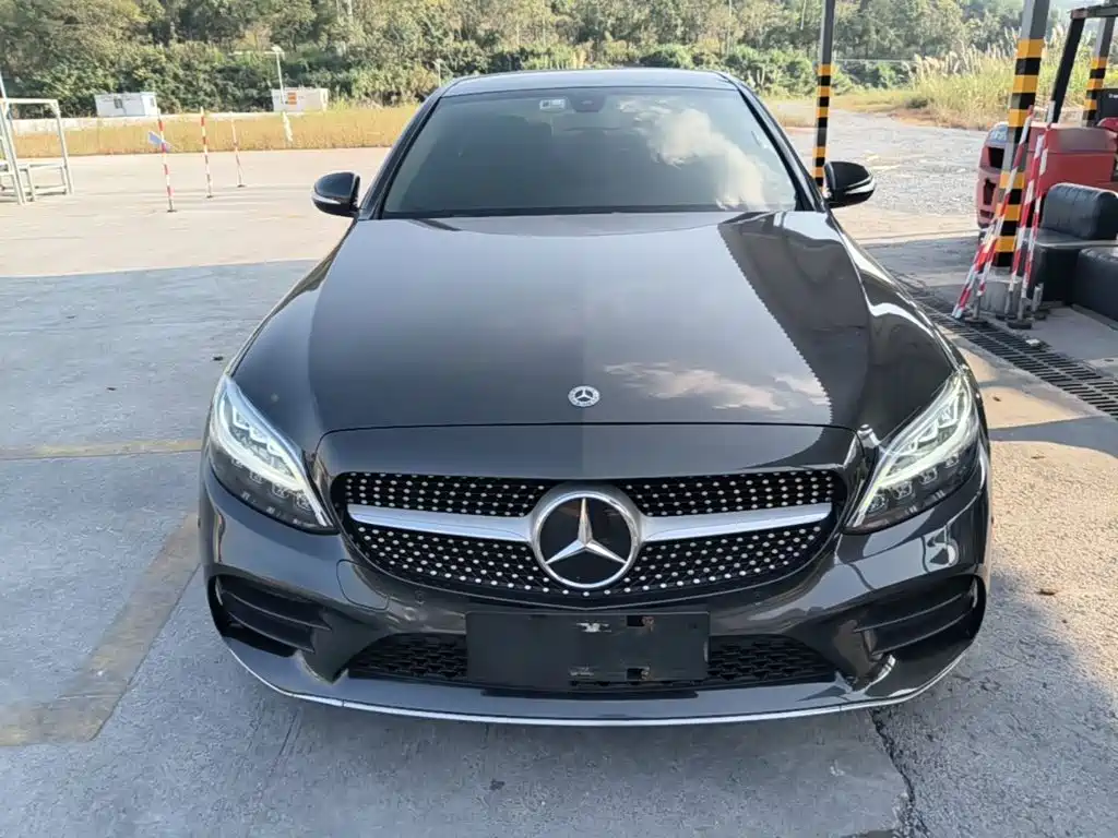Mercedes-Benz C-Class — миниатюра 3