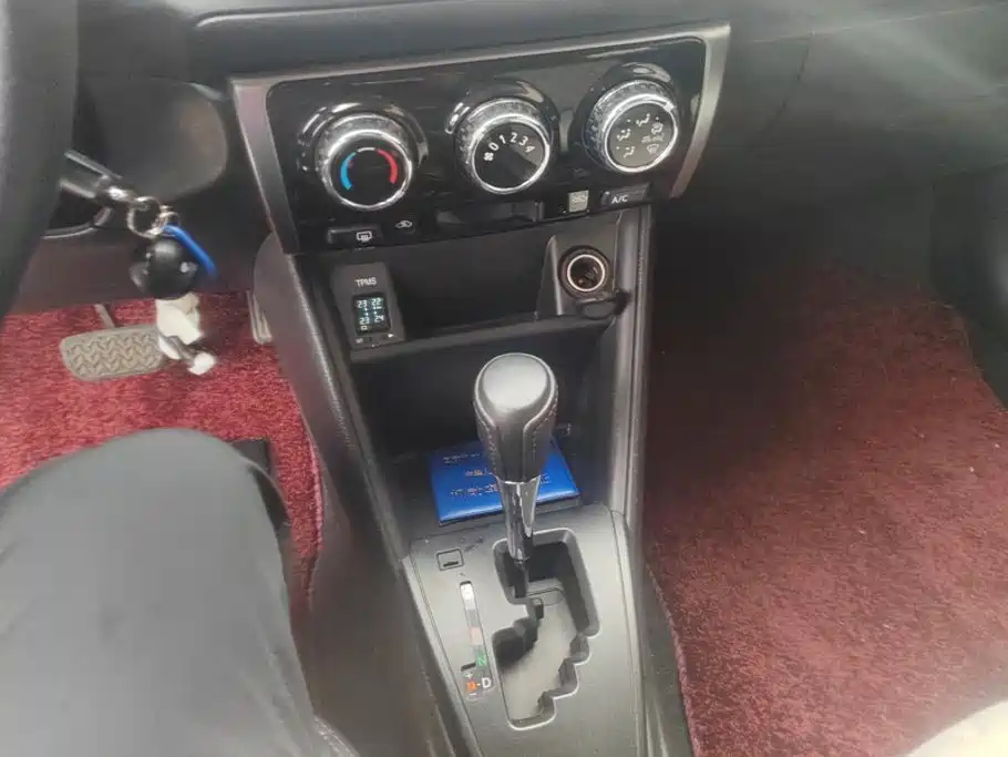 Toyota Yaris L — миниатюра 16