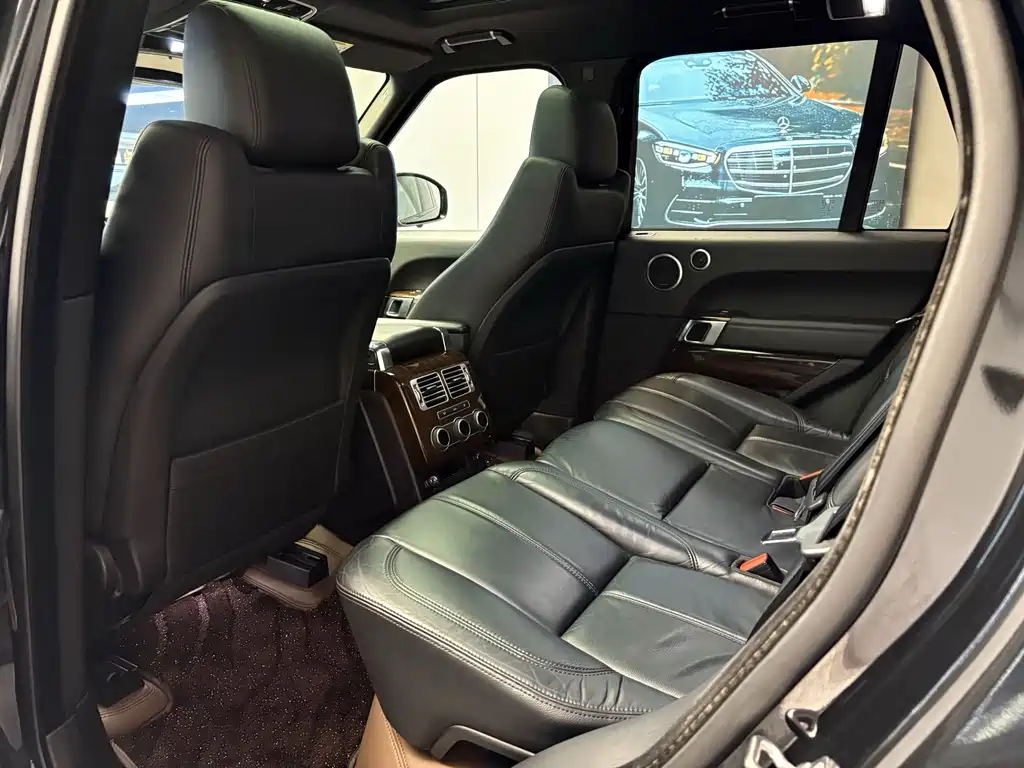 Land Rover Range Rover 2015 3.0 TDV6 Vogue