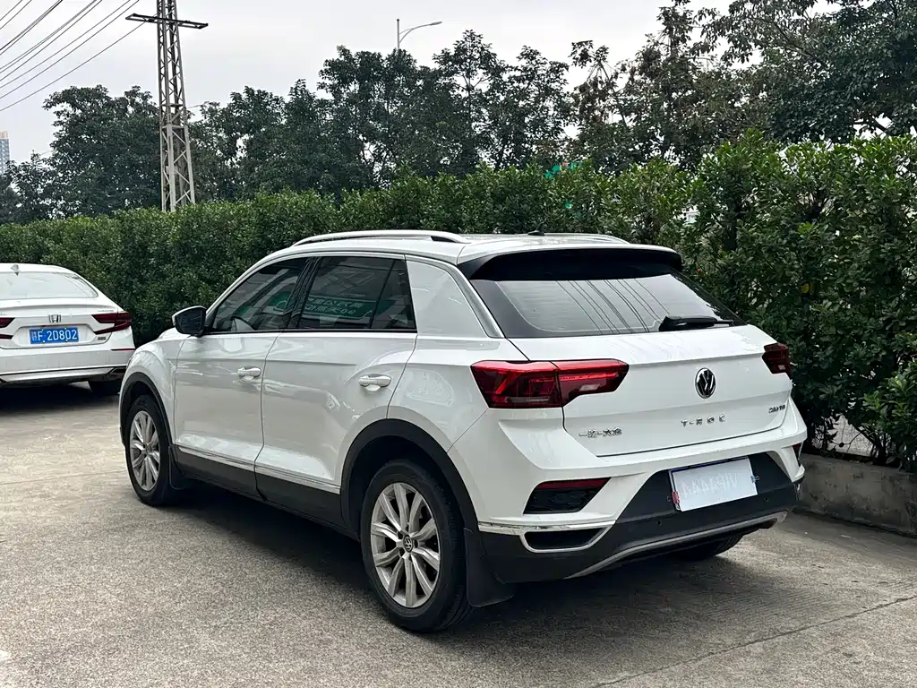 VOLKSWAGEN T ROC EXPLORING SONGS