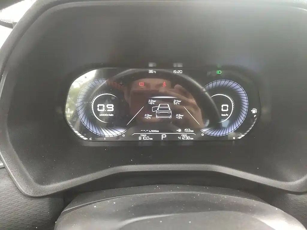 Geely Emgrand — миниатюра 4