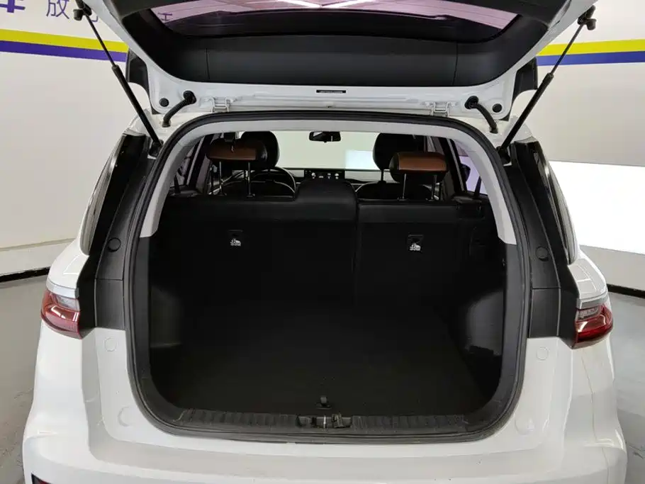 Geely Vision X6 — миниатюра 4