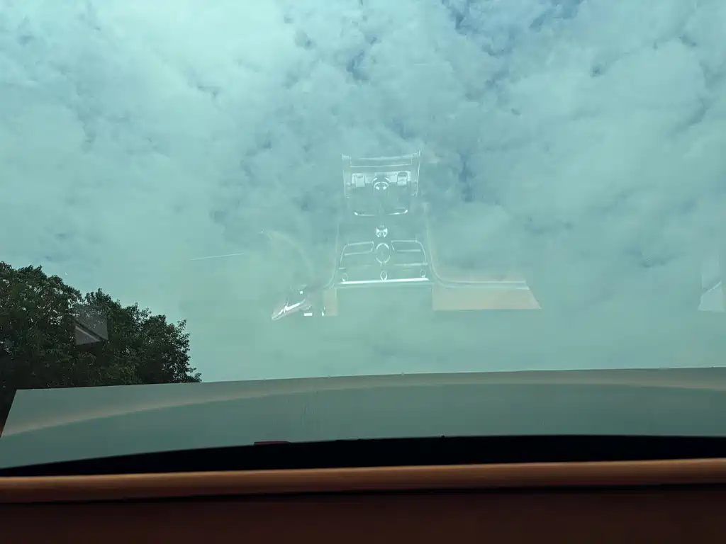 Bentley Flying Spur PHEV — миниатюра 16