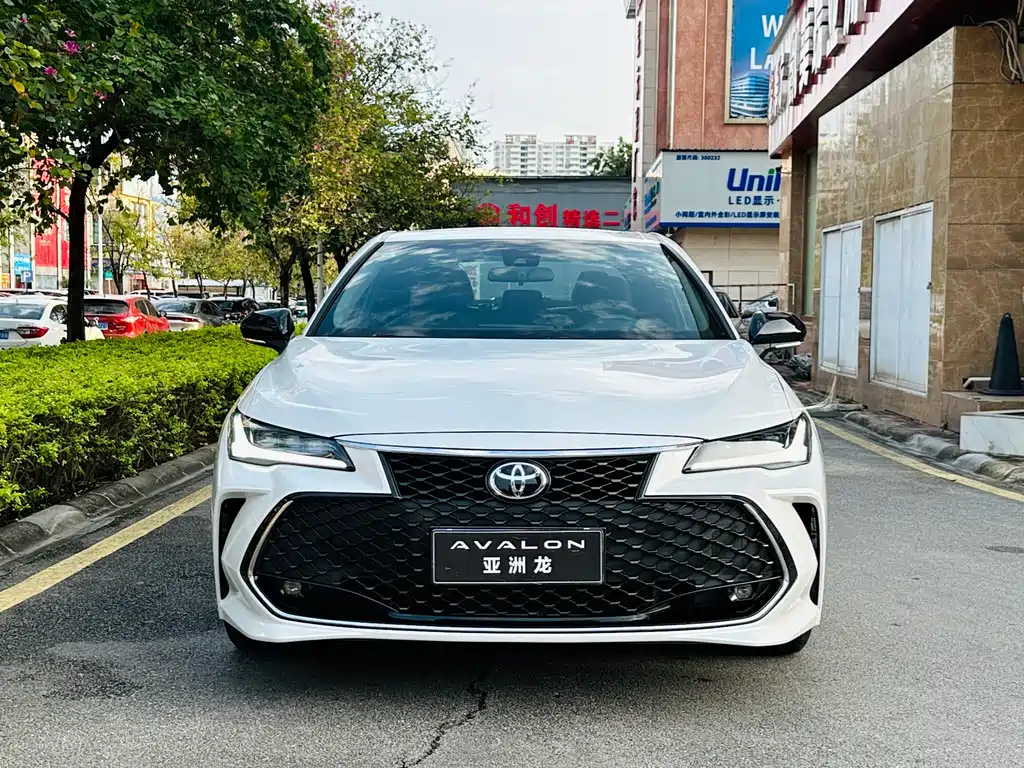 TOYOTA ASIAN DRAGON