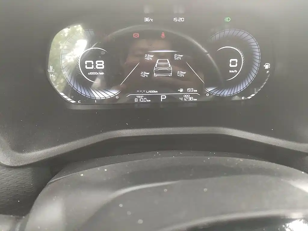 Geely Emgrand — миниатюра 5