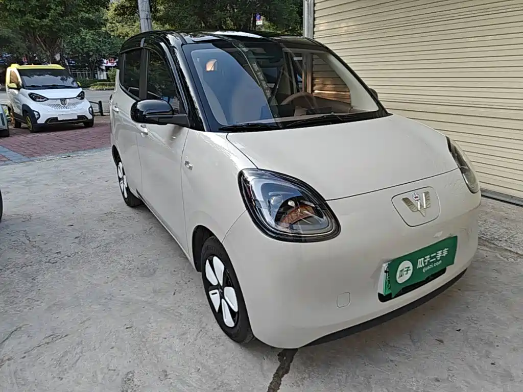 Wuling MINIEV — миниатюра 4