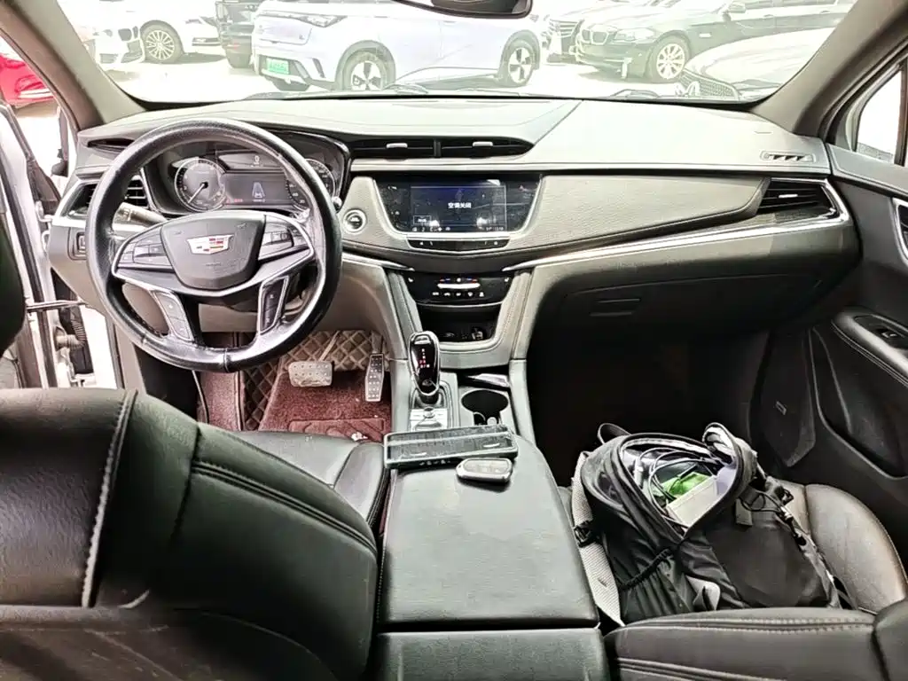 Cadillac XT5 2022 2.0T Luxury