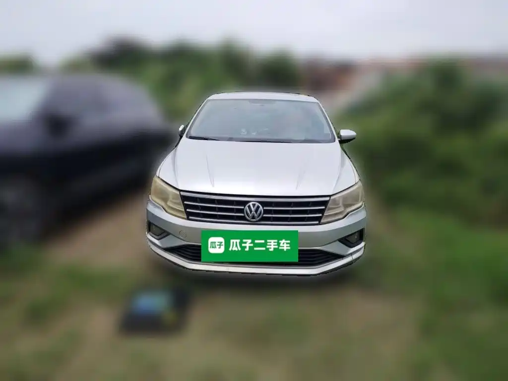 Volkswagen Jetta — миниатюра 2