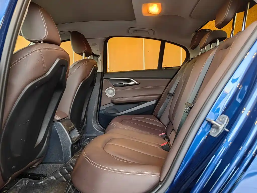 BMW 1 Series — миниатюра 13
