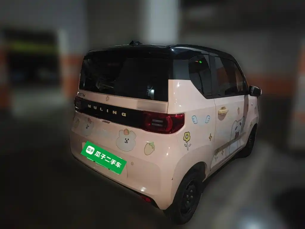 Wuling MINIEV — миниатюра 4