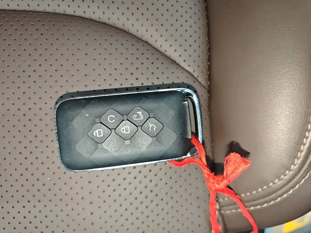 Wuling Xingguang 730 New Energy — миниатюра 9