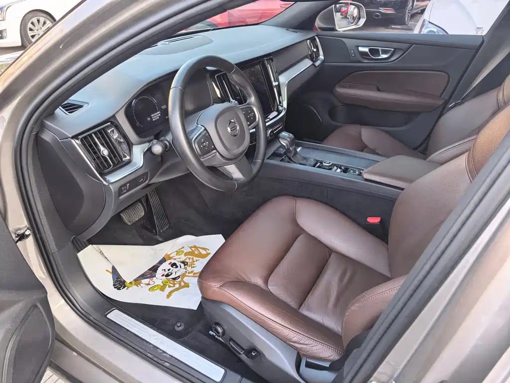 Volvo S60 — миниатюра 5