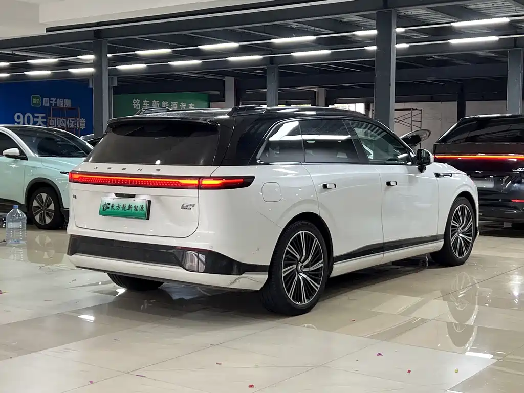 XPeng G9 — миниатюра 10