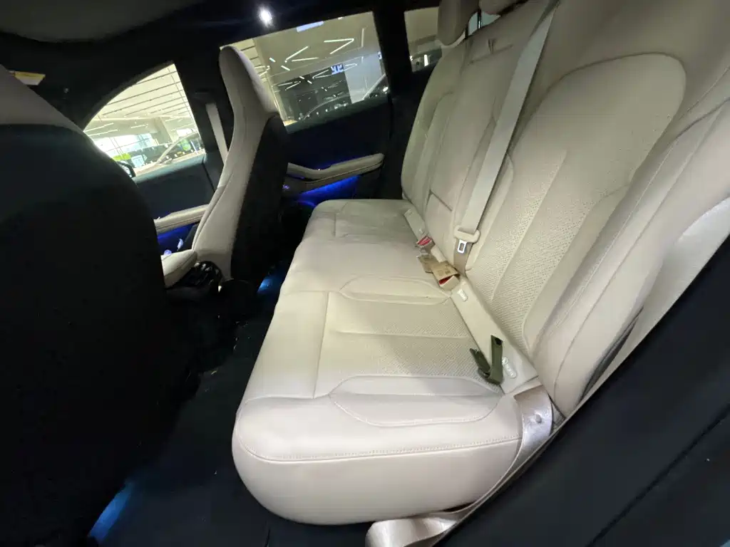 NIO ET5T — миниатюра 8
