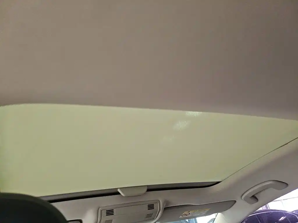 Volkswagen Golf — миниатюра 18