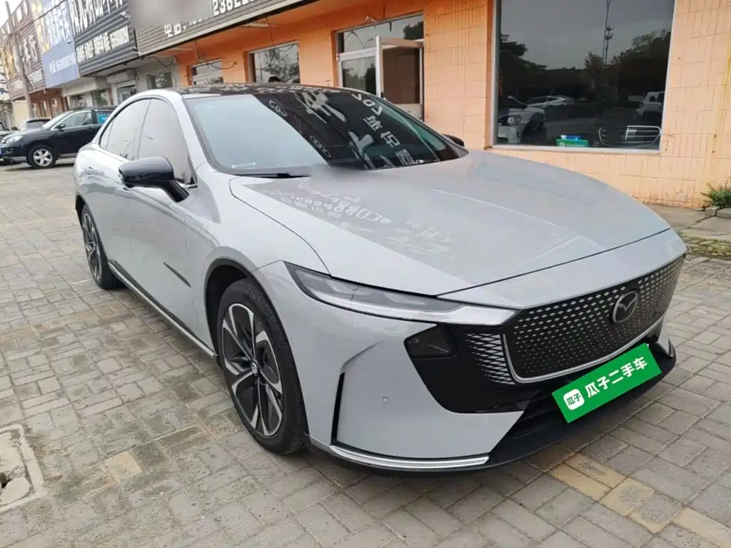 Mazda EZ-6 — миниатюра 4