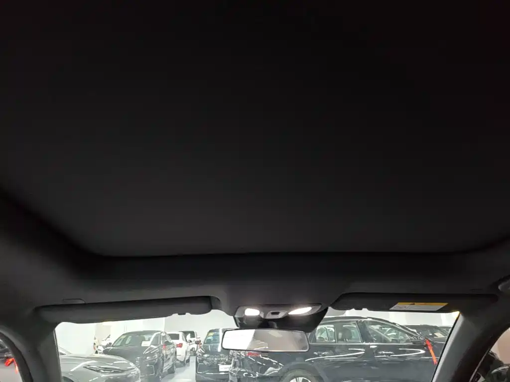 Changan UNI-V iDD — миниатюра 18