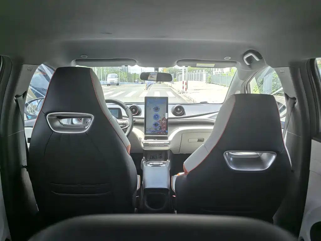 BYD Dolphin — миниатюра 10