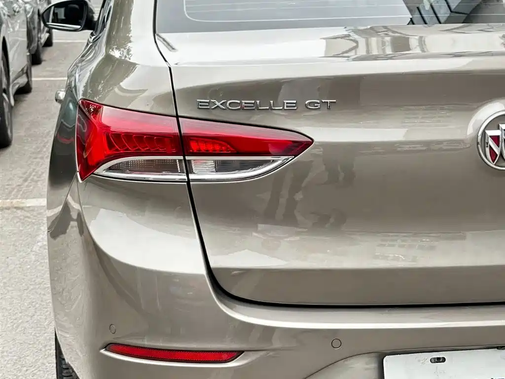 Buick Excelle — миниатюра 15