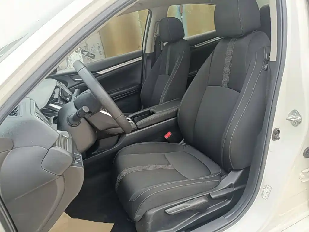 Honda Civic — миниатюра 15