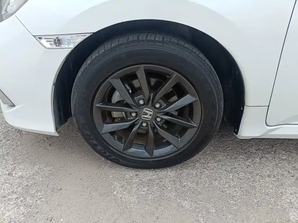 Honda Civic — миниатюра 23