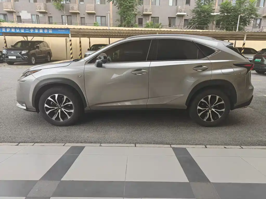 Lexus NX — миниатюра 3