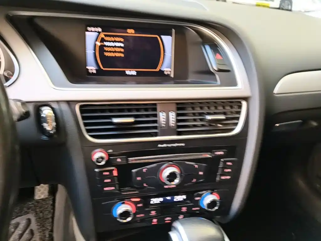Audi A4L — миниатюра 13