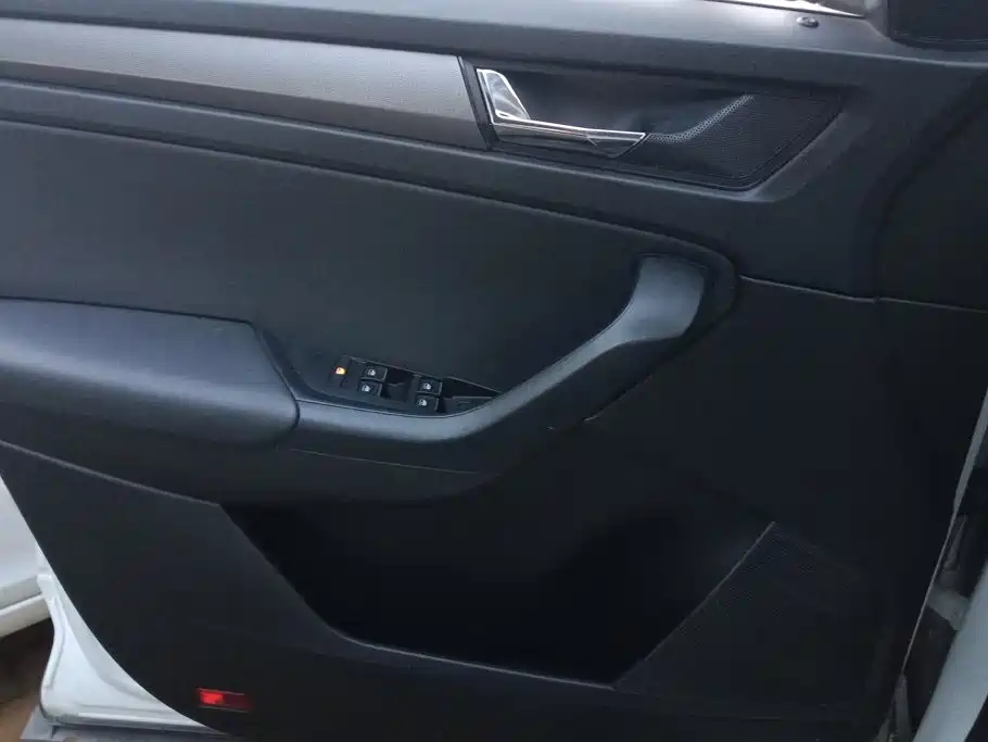 Skoda Kodiaq — миниатюра 7