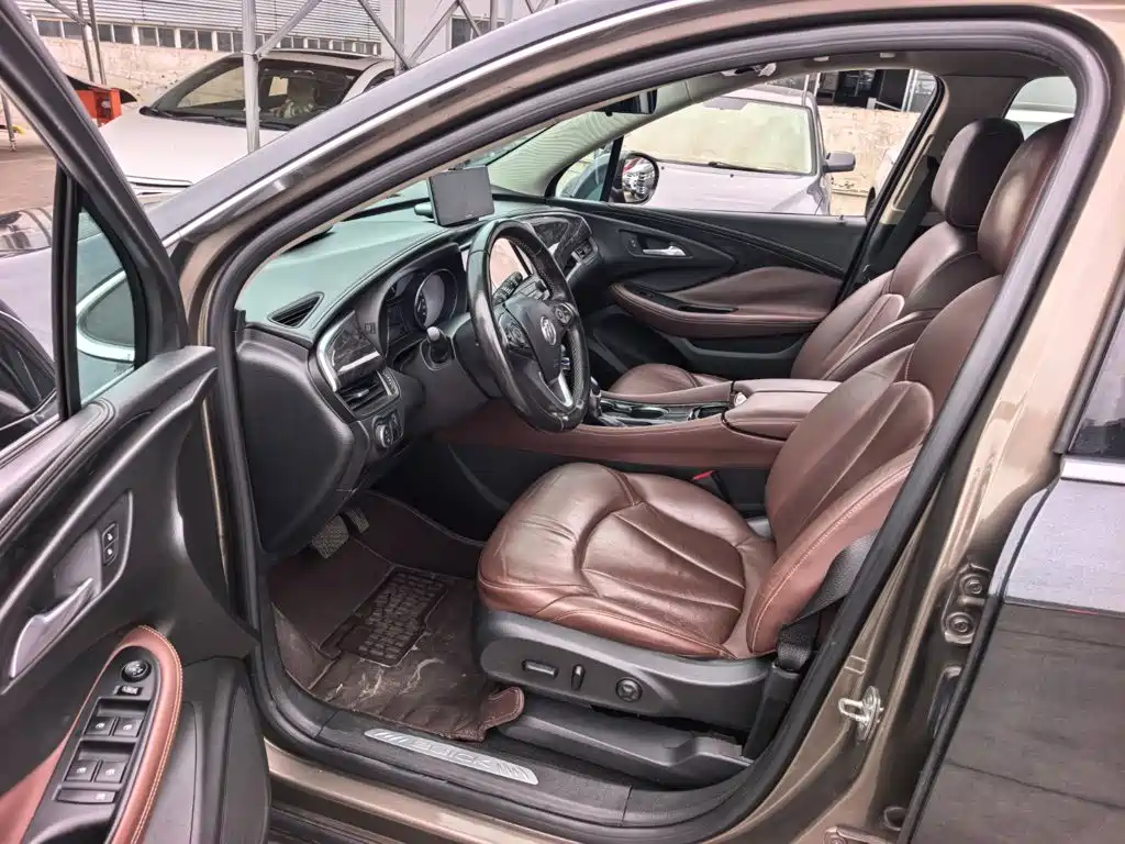 Buick Envision Plus — миниатюра 11