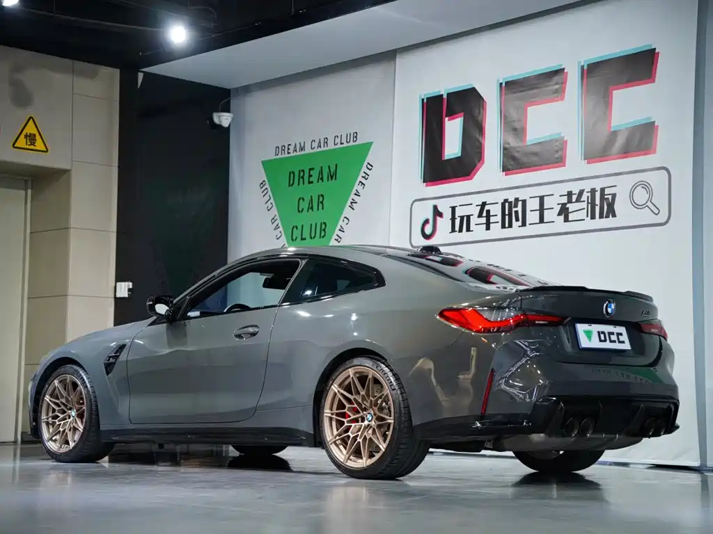 BMW M4 — миниатюра 14