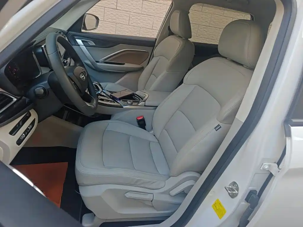 Geely Jia Ji — миниатюра 15