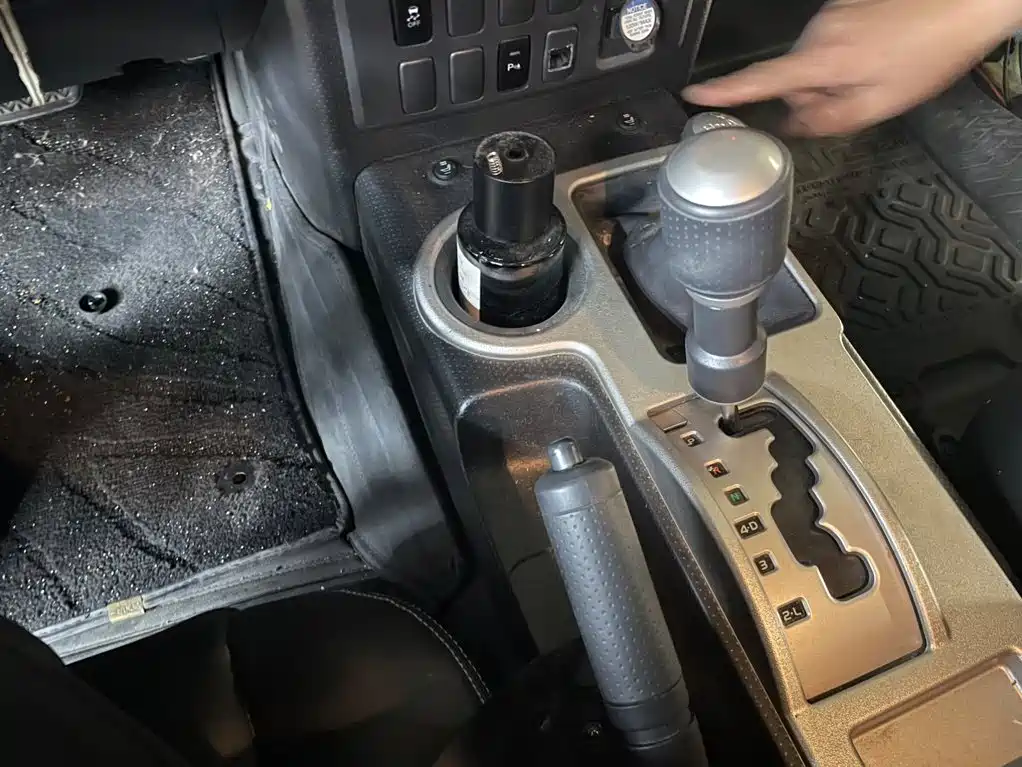 Toyota FJ Cruiser — миниатюра 8