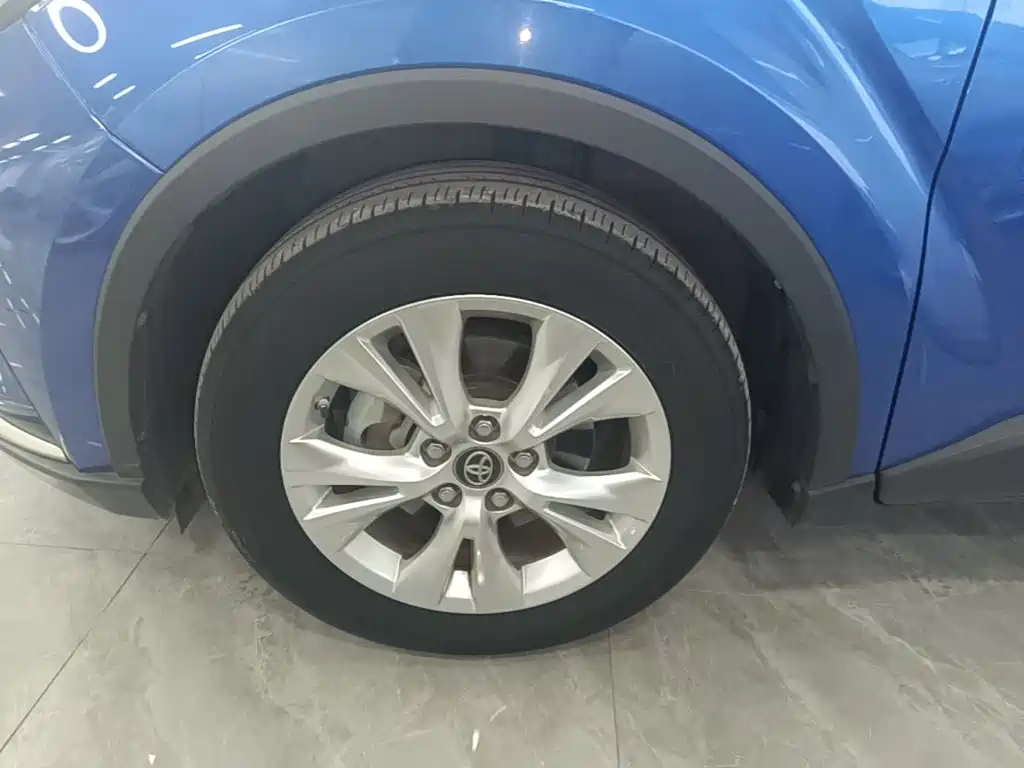 Toyota IZOA — миниатюра 23