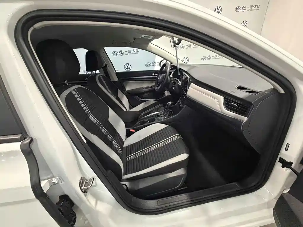 Volkswagen Bora — миниатюра 10