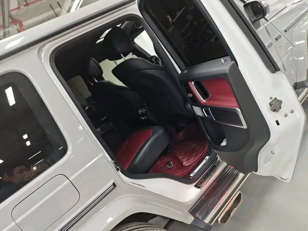 Mercedes-Benz G-Class — миниатюра 7